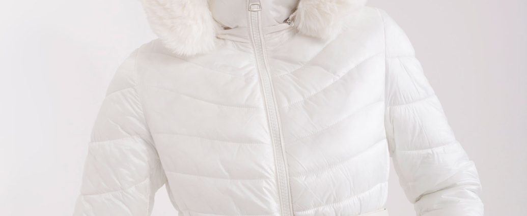 Płaszcz puchowy czy długa kurtka zimowa damska