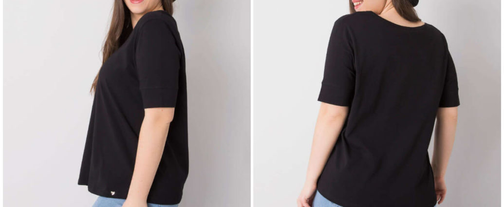 Czarne t-shirty plus size basic w stylizacji z jeansami