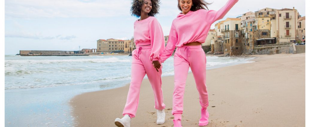 Spodnie dresowe damskie w hurcie w kolorze różowym